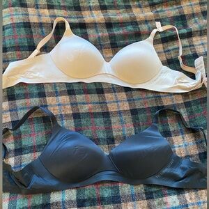 Lot of 2 Body by Victoria - Victoria's Secret Bras - black + cream. New w/o tags